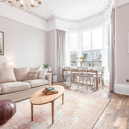 Skye Sands - Alexandra Penthouse No 11 Сент-Андрус Экстерьер фото